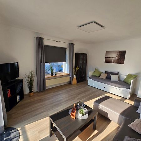 Ferienhaus Steigrhein Filsen Eksteriør billede