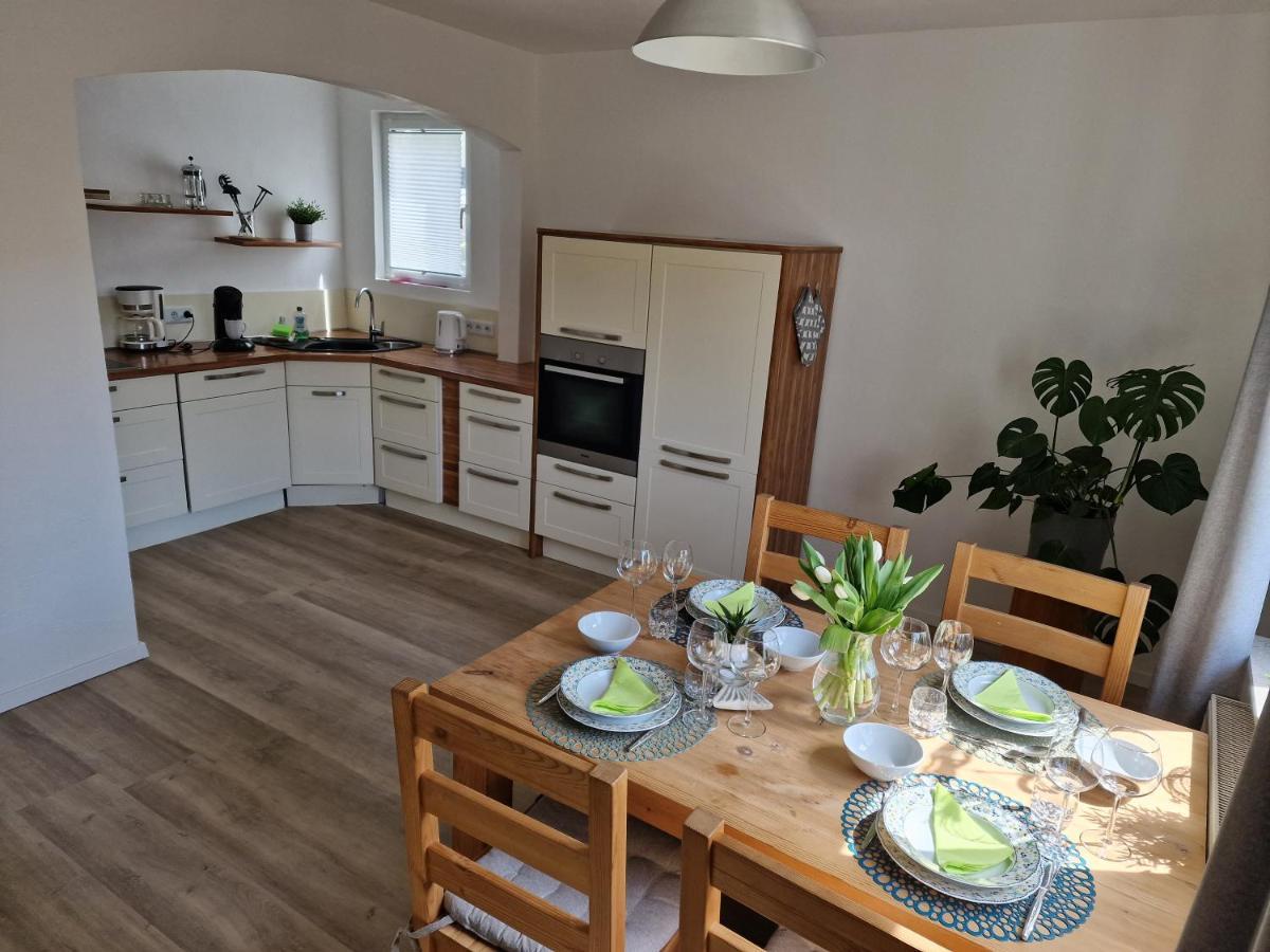 Ferienhaus Steigrhein Filsen Eksteriør billede